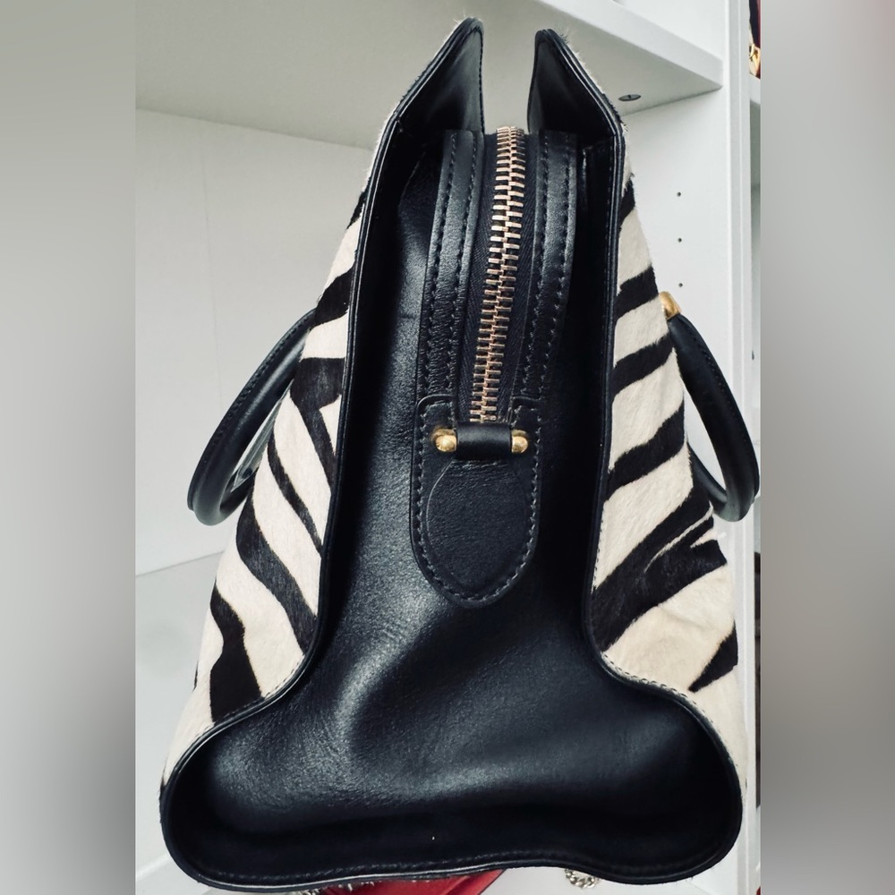 Tod’s Zebra Print Calfskin HandBag w/COA - Picture 6 of 7